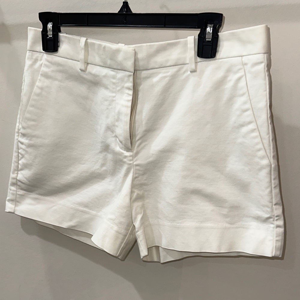 GAP Women's Classic White Shorts